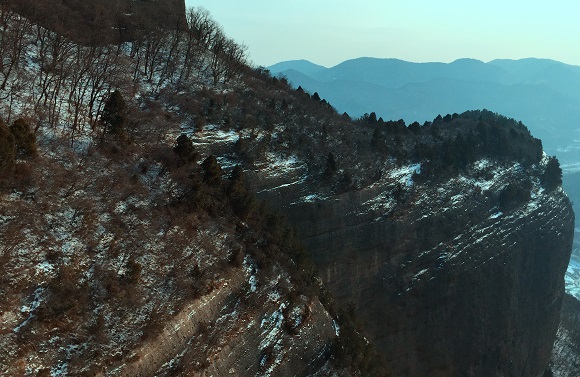 远山夕照  北院区  药剂科  张毅.jpg