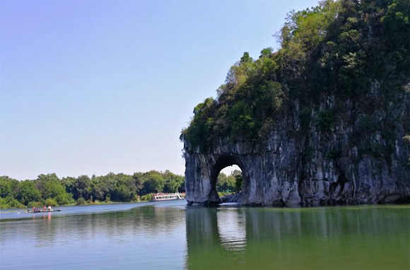 象鼻山  北院区  中心药房  张丽娜.jpg